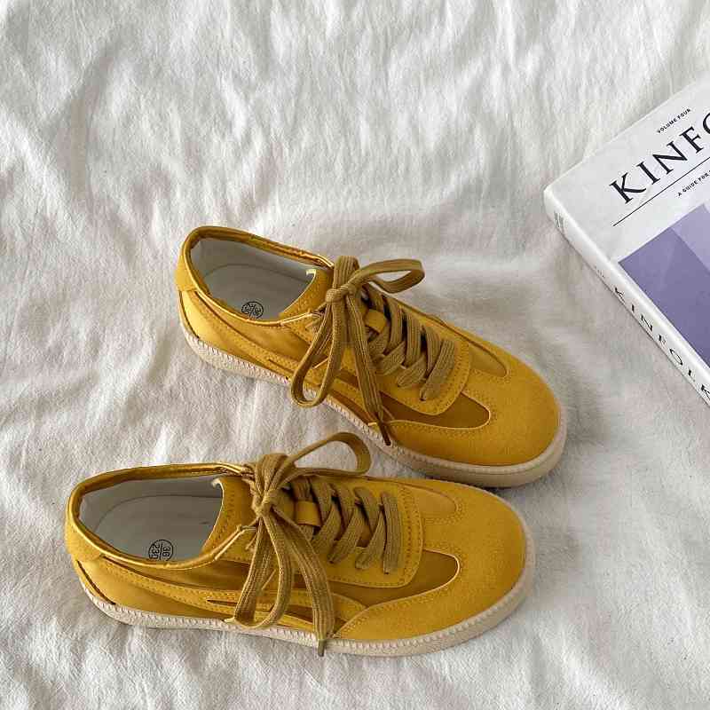 Phoebe – Chaussures d'entraînement en soie violette pour femmes