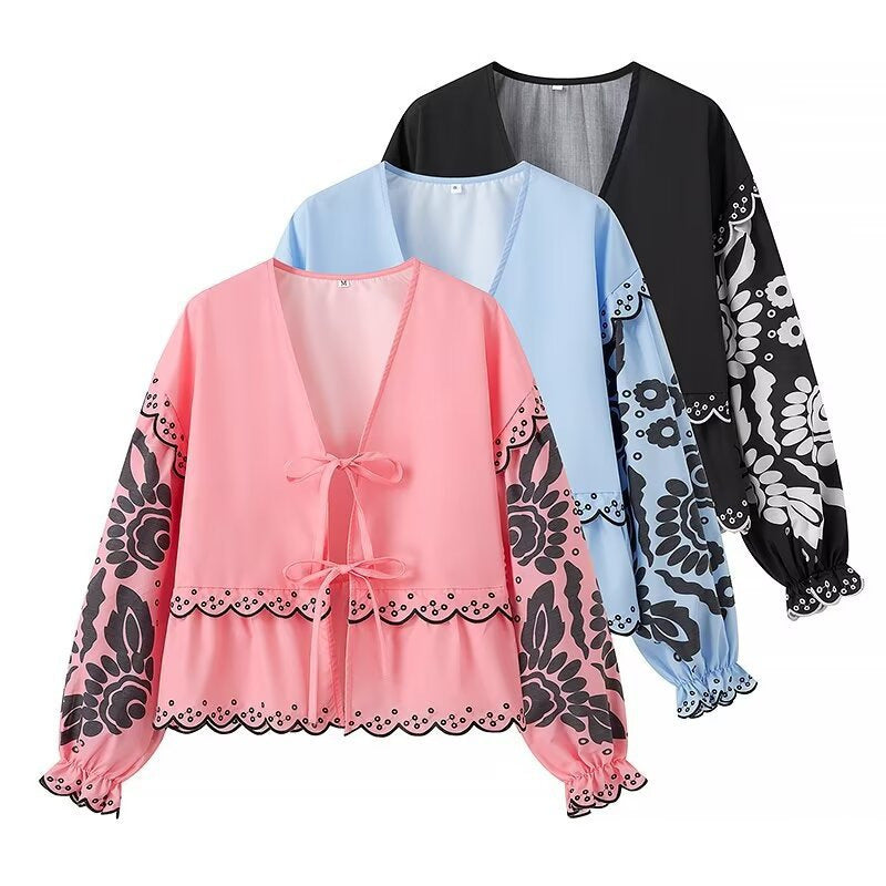 Andrea – Chemisier Vintage Évasé Brodé à Lacets