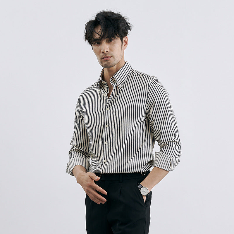 Gavin – Chemise tendance à rayures verticales en cuir vegan