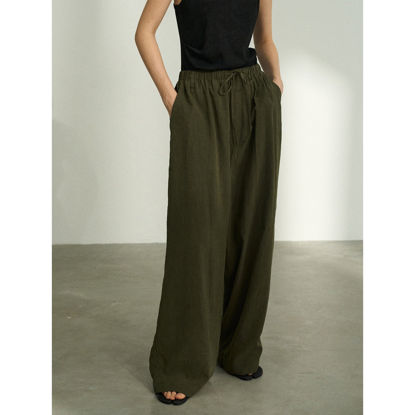 Lucy – Pantalon Droit en Tencel Lavé à la Pierre