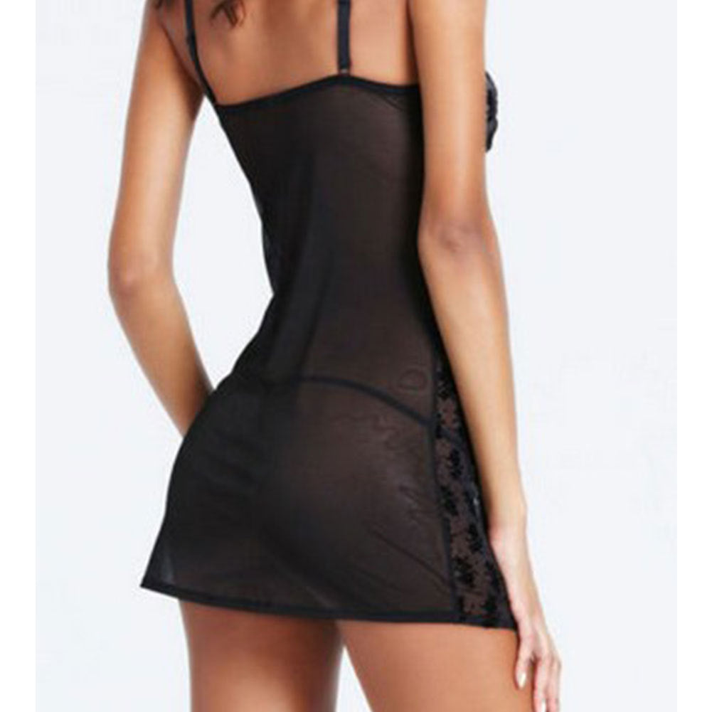 Wendy – Lingerie en Dentelle à Motif Rose