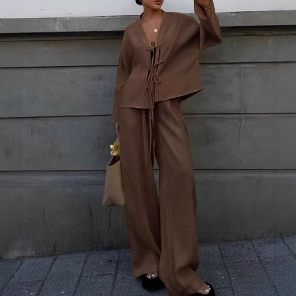 Audrey – Ensemble Chemise et Pantalon à Lacets