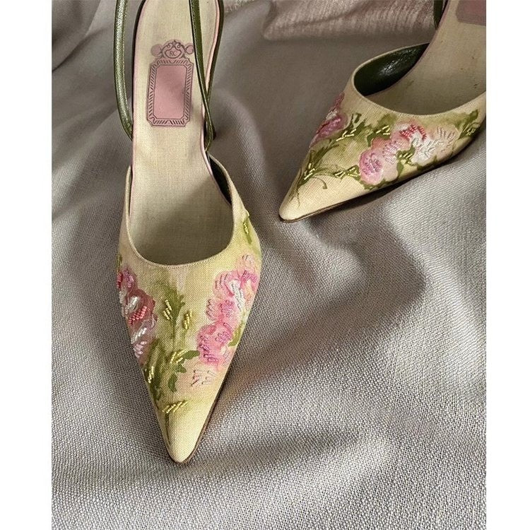 Danielle – Chaussures à Talons Aiguilles Vintage Brodées