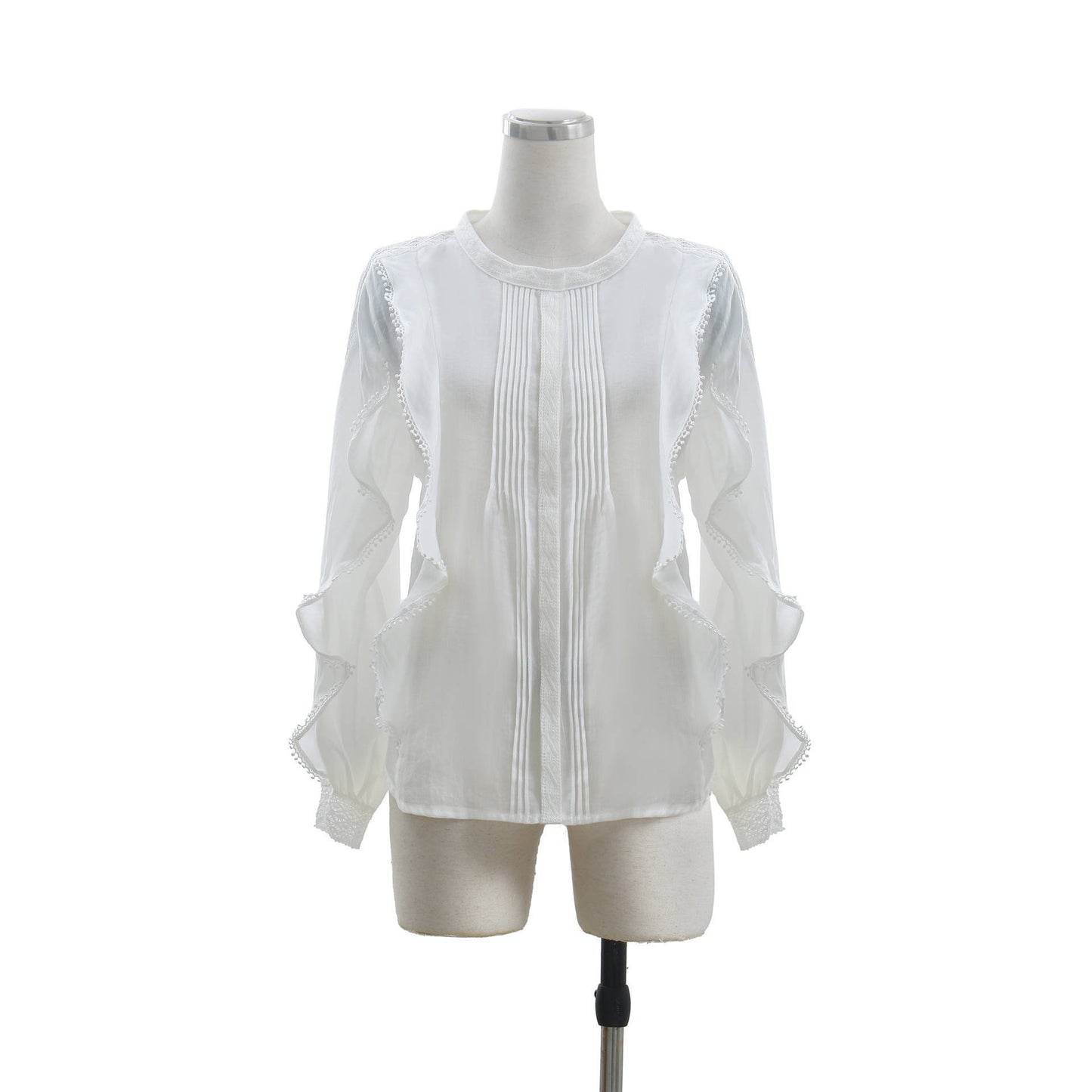 Marion – Chemise en Lin Français Élégante avec Oreilles en Bois et Dentelle