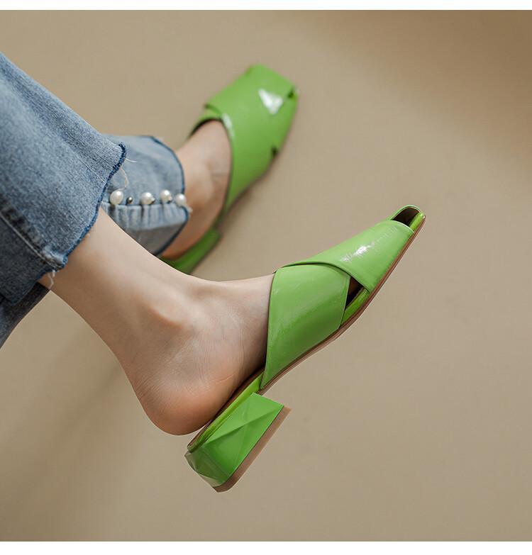 Amelia – Sandales et Mules à Talons Bas