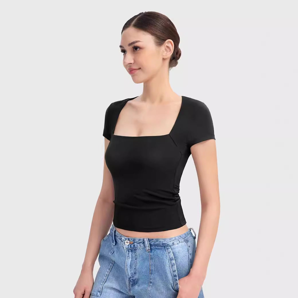Robyn – T-shirt Femme à Col Carré et Manches Courtes