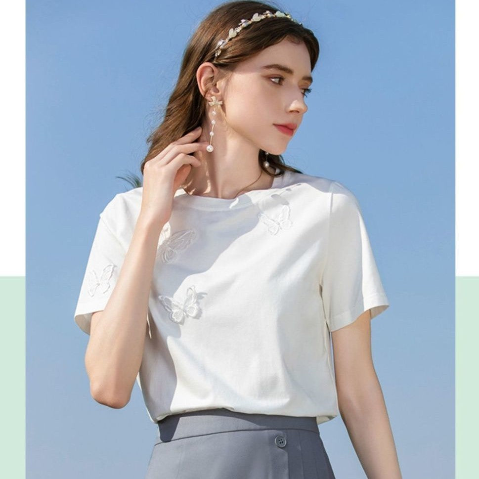 Grace – T-shirt à Manches Courtes pour Femmes en Blanc