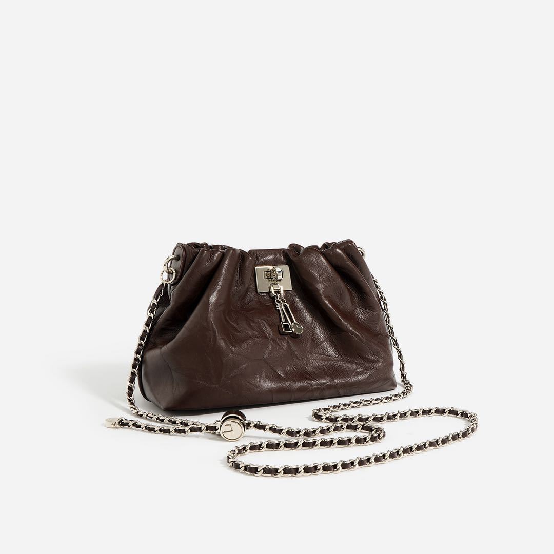 Karen – Sac Nuage Pli Temps Haut de Gamme