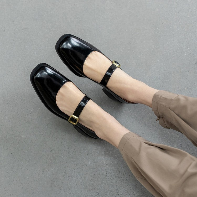 Kate – Chaussures Plates Bout Carré avec Bouton