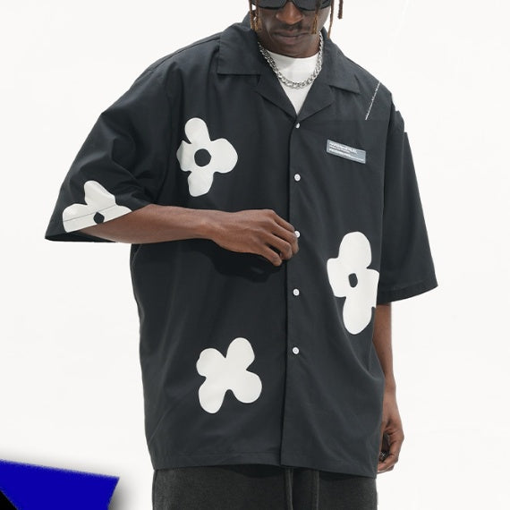 Ryan – Chemise à Col Cubain à Silhouette Florale Peinte à la Main