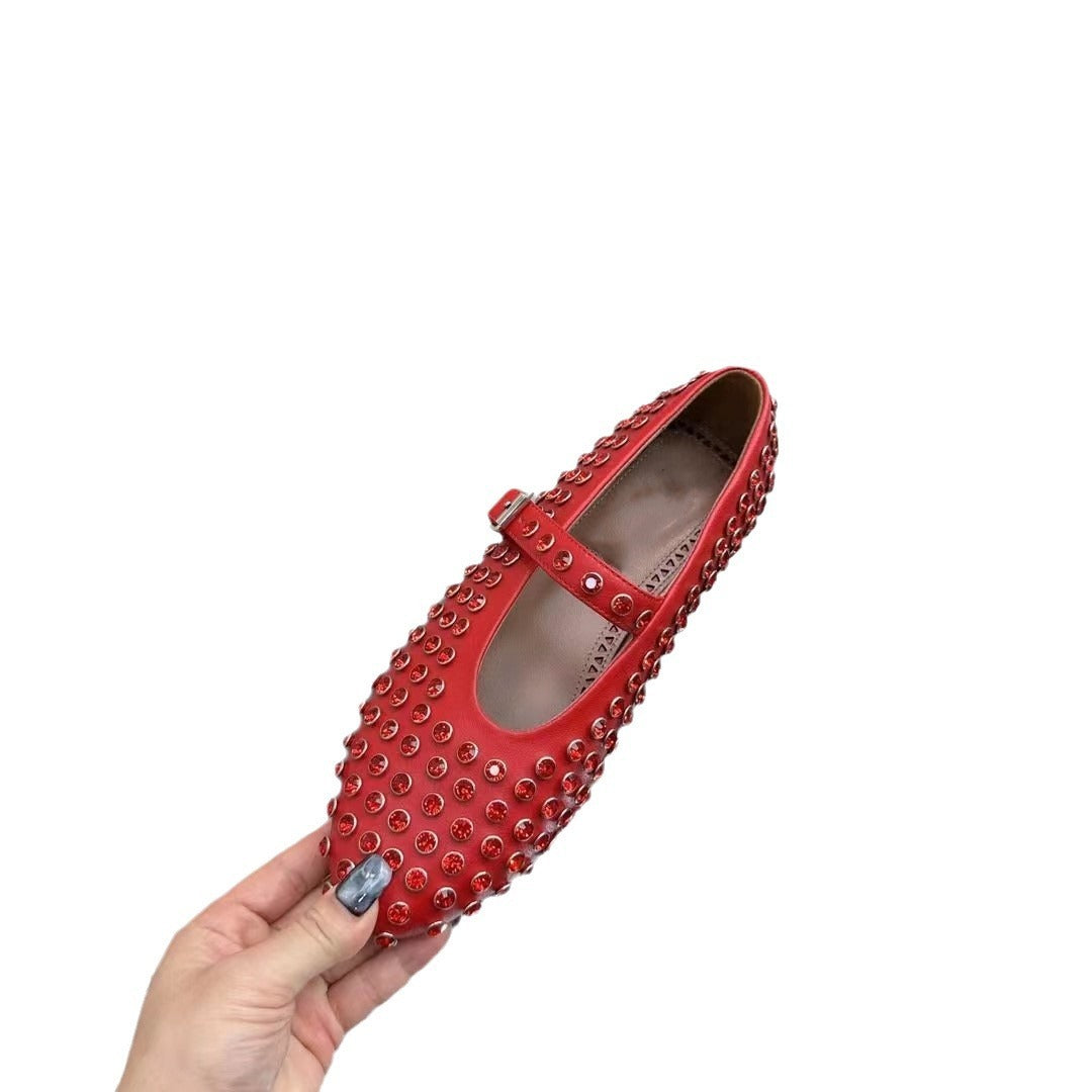 Lydia – Chaussures à Bout Rond avec Rivets et Strass