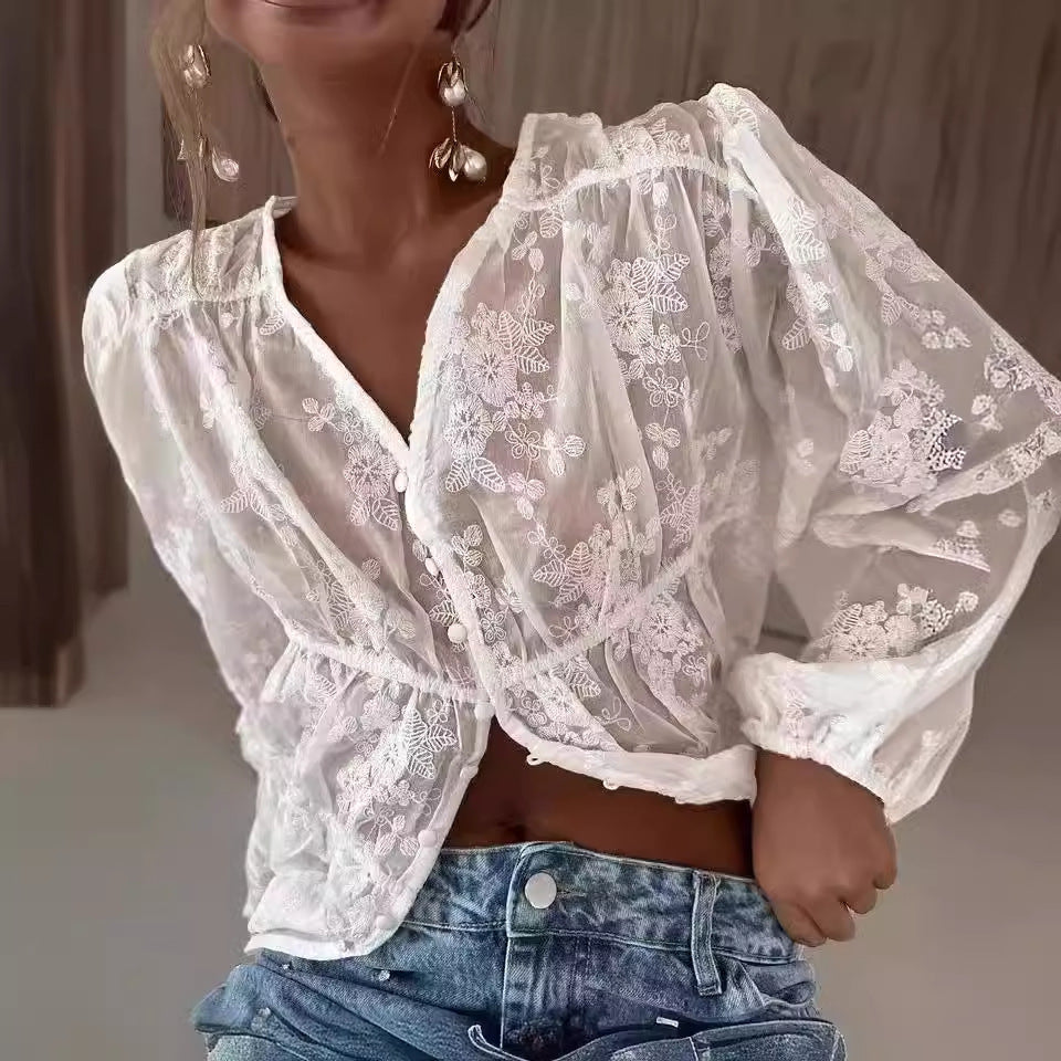 Laura – Chemise Brodée Longues Manches