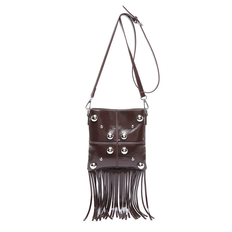 Hayley – Sac Bandoulière à Franges avec Rivets