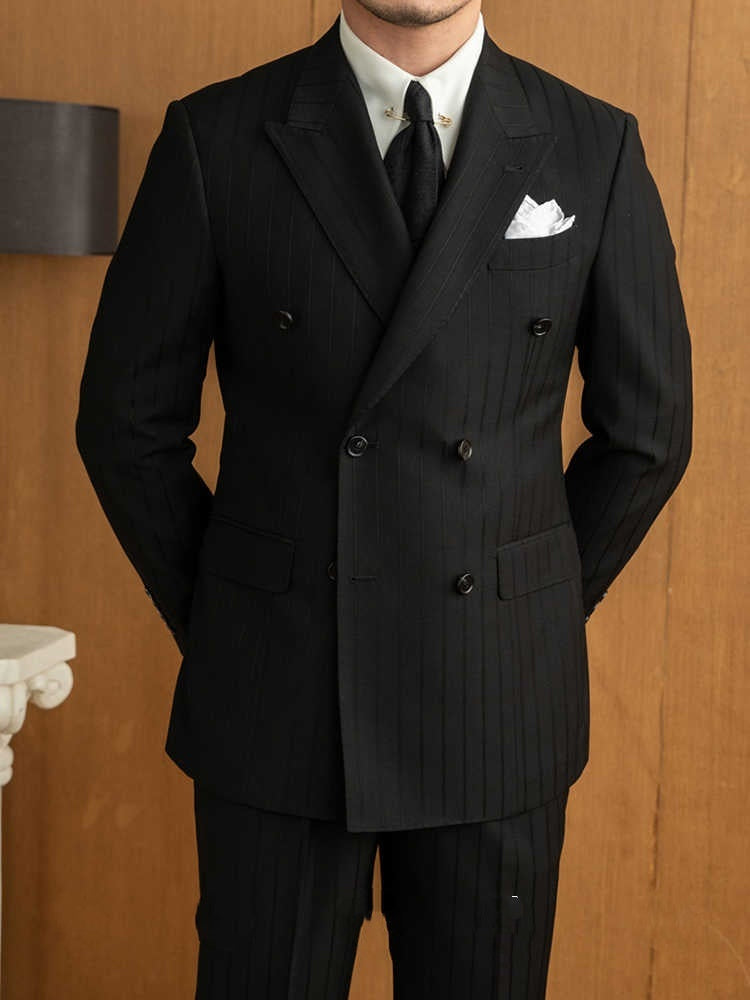 Raymond – Costume à double boutonnage noir à rayures polyvalent