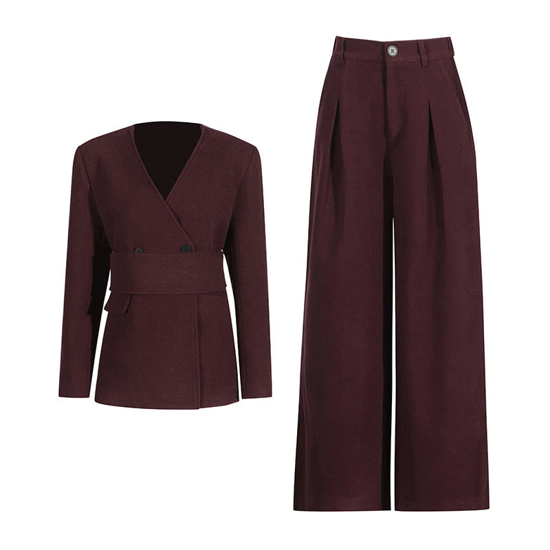 Christine – Ensemble Élégant Veste Cintrée et Pantalon