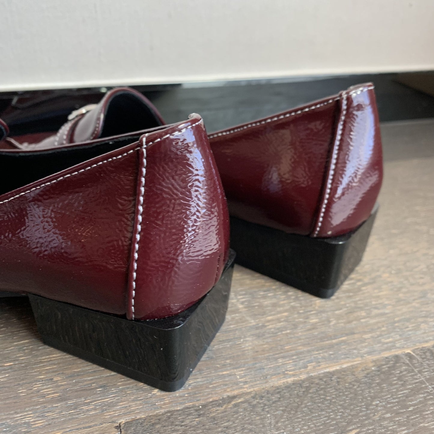 Jade – Chaussures à Talons Épais en Cuir Végan à Bout Pointu