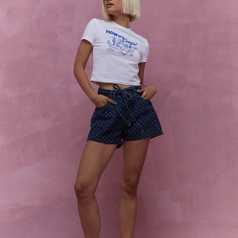 Sarah – Short en Jean à Dentelle Crochetée