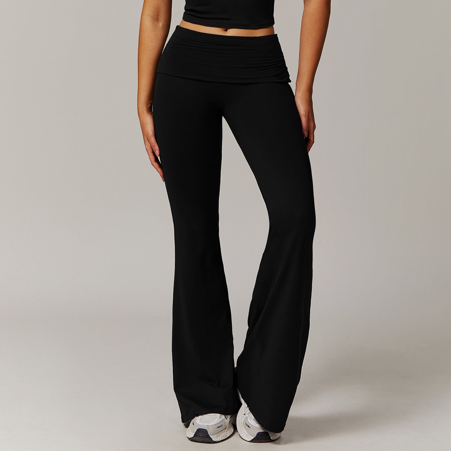 Sandra – Pantalon Évasé Polyvalent et Stylé