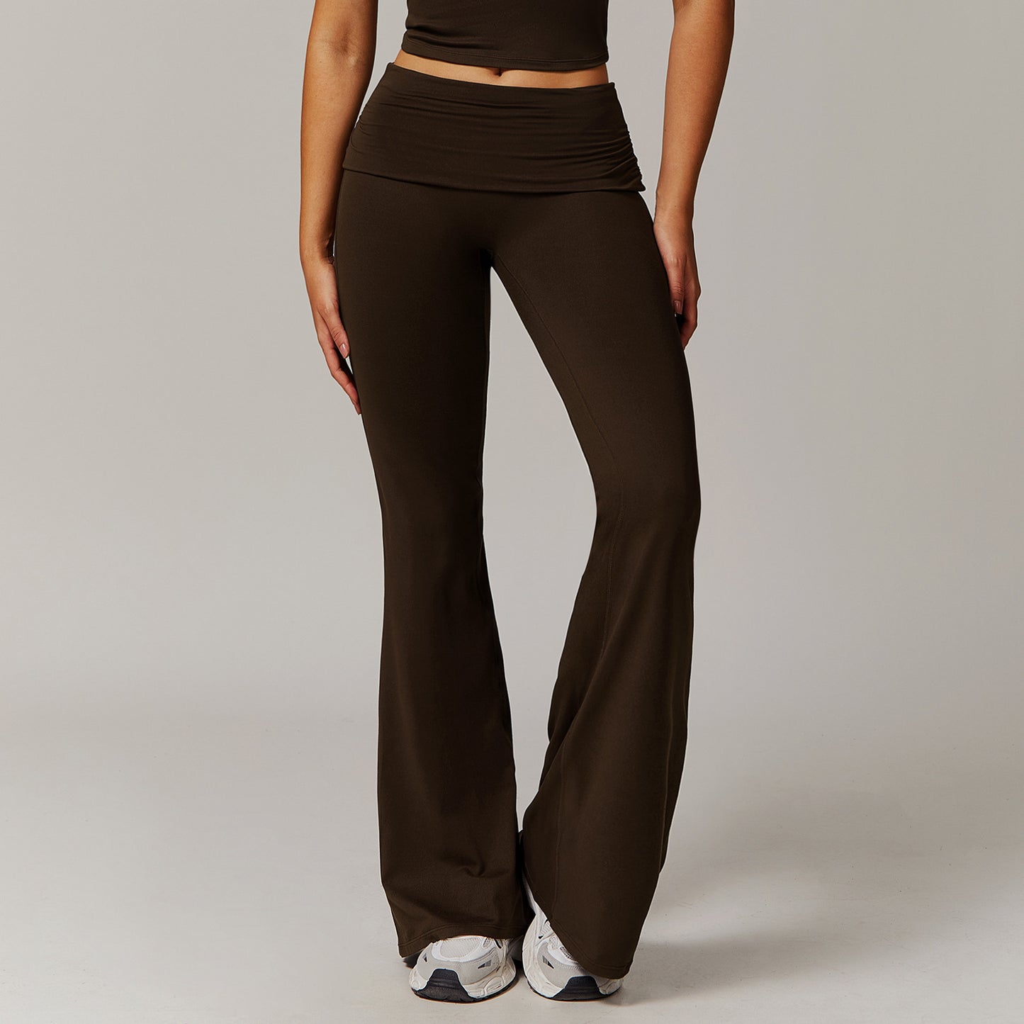 Sandra – Pantalon Évasé Polyvalent et Stylé