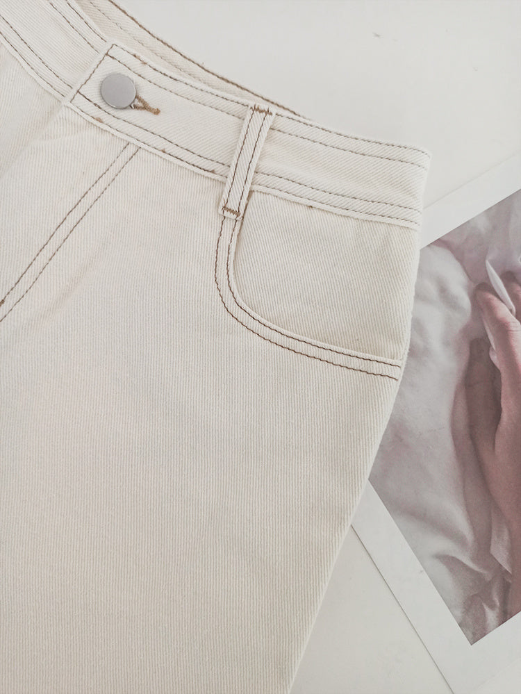 Brenda – Short ample avec bordure contrastée