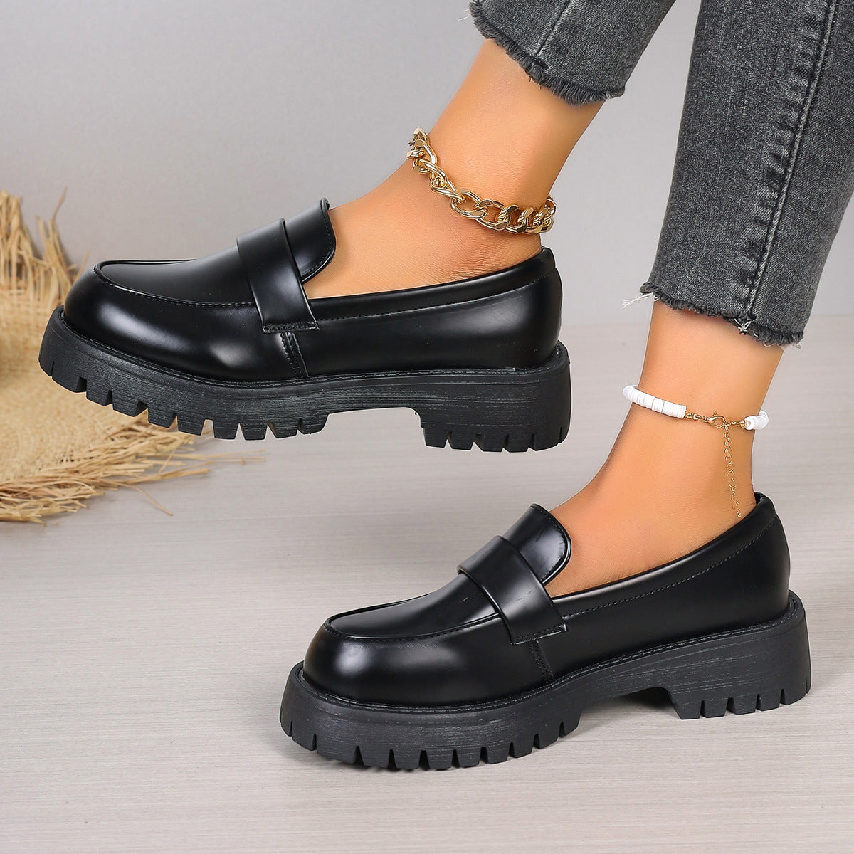 Clara – Chaussures Plateforme Style Britannique Noires