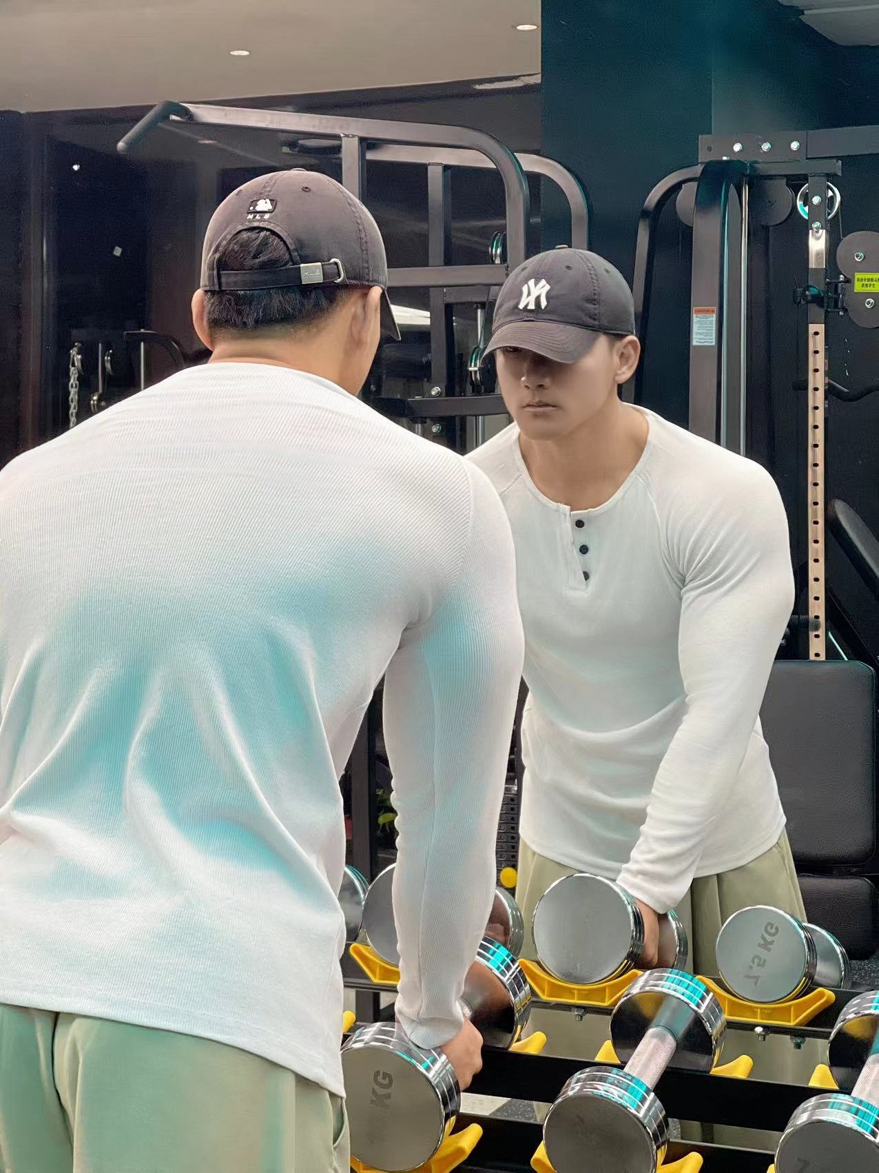 Guy – T-shirt de sport avec col Henry