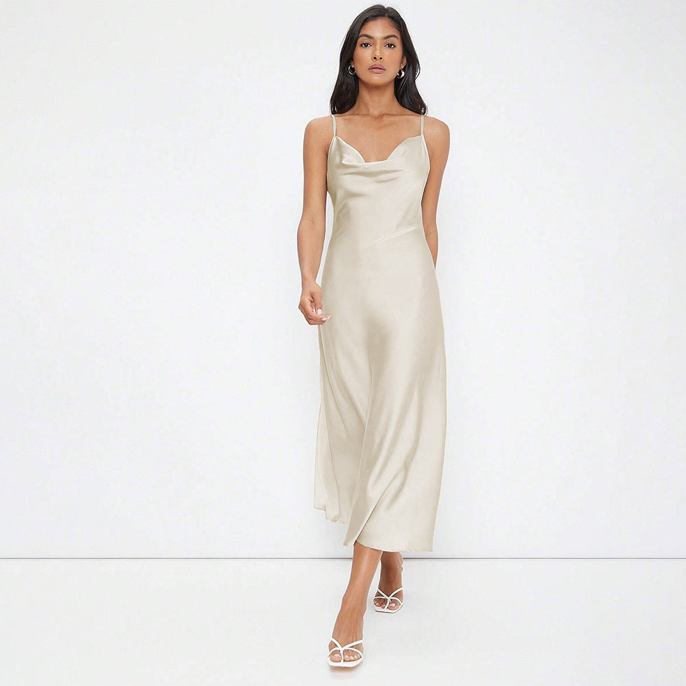 Audrey – Robe Satinée à Bretelles