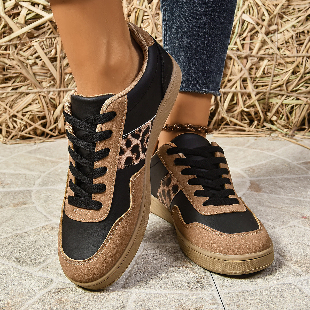 Leanne – Chaussures Décontractées à Lacets Plates et Oversize