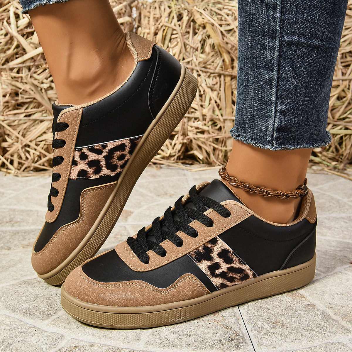 Leanne – Chaussures Décontractées à Lacets Plates et Oversize