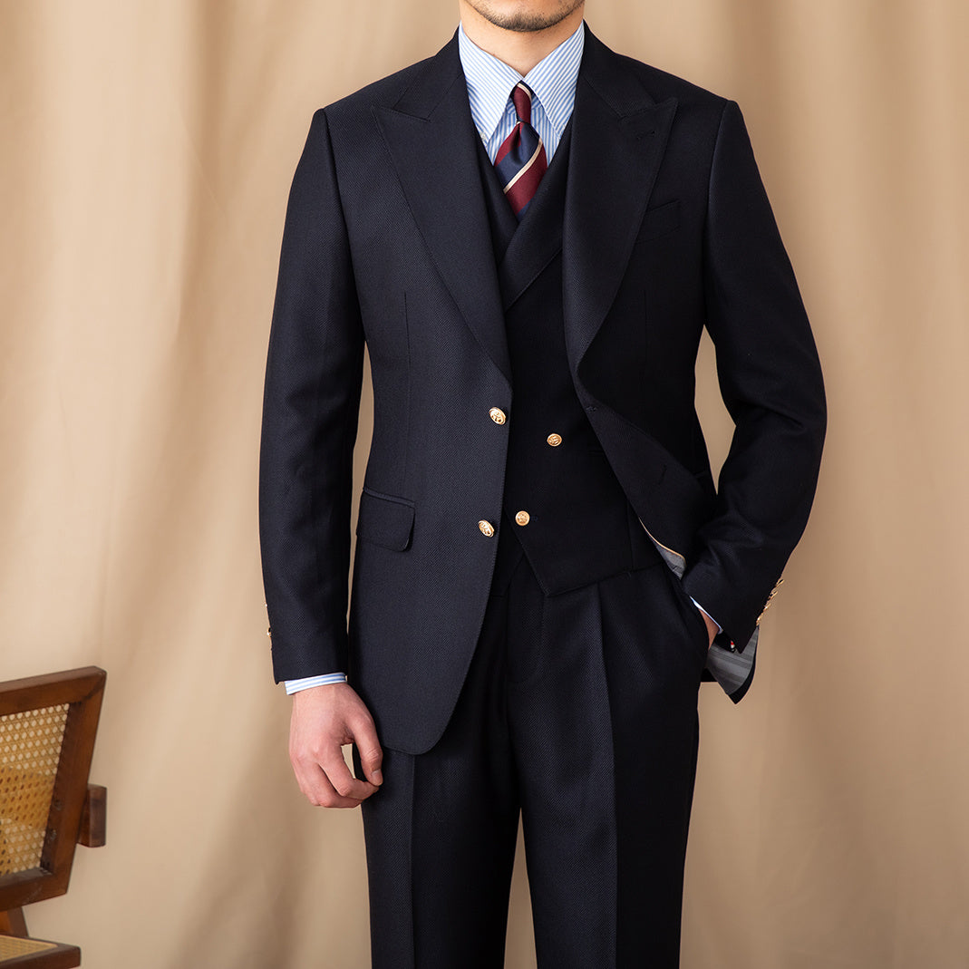 Kathleen – Costume Slim Bleu Marine à Trois Pièces
