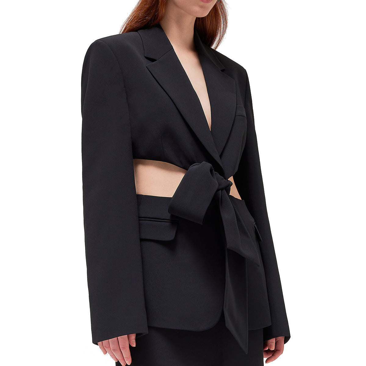 Janet – Veste de costume petite avec découpe au milieu et lacets