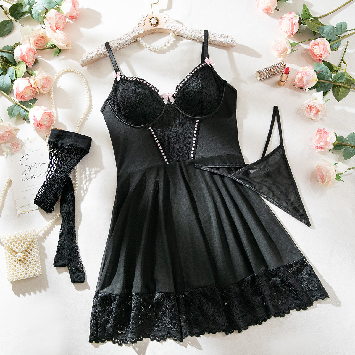 Victoria – Ensemble de Lingerie Sexy en Dentelle avec Corps Galbant