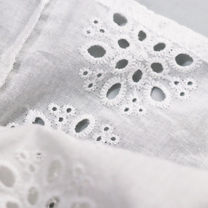 Sophie – Robe en Coton Brodée à Manches Mi-longues
