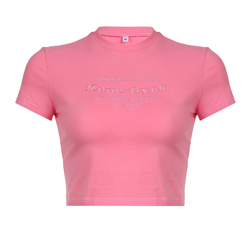 Christine – T-shirt à Broderie Lettre Style Épicé
