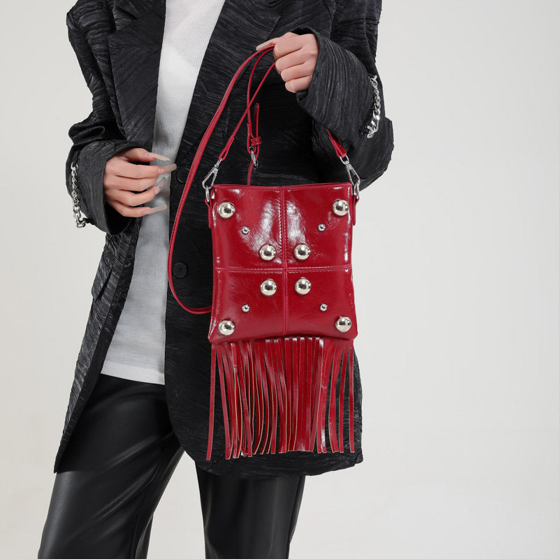 Hayley – Sac Bandoulière à Franges avec Rivets