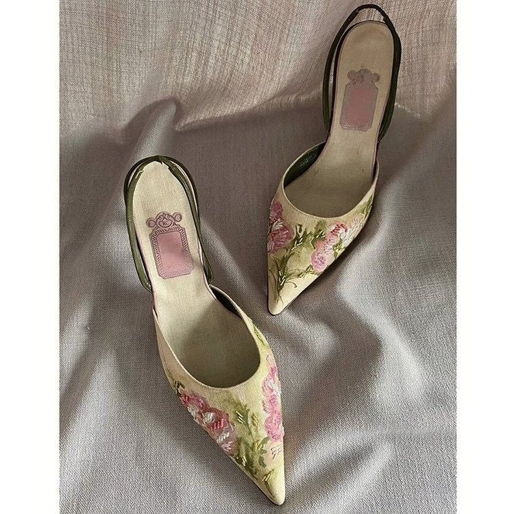 Danielle – Chaussures à Talons Aiguilles Vintage Brodées