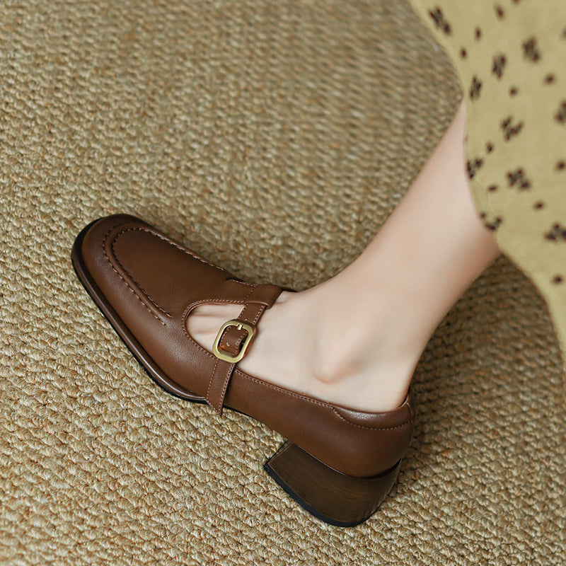 Heidi – Escarpins rétro marron à talons mi-hauts