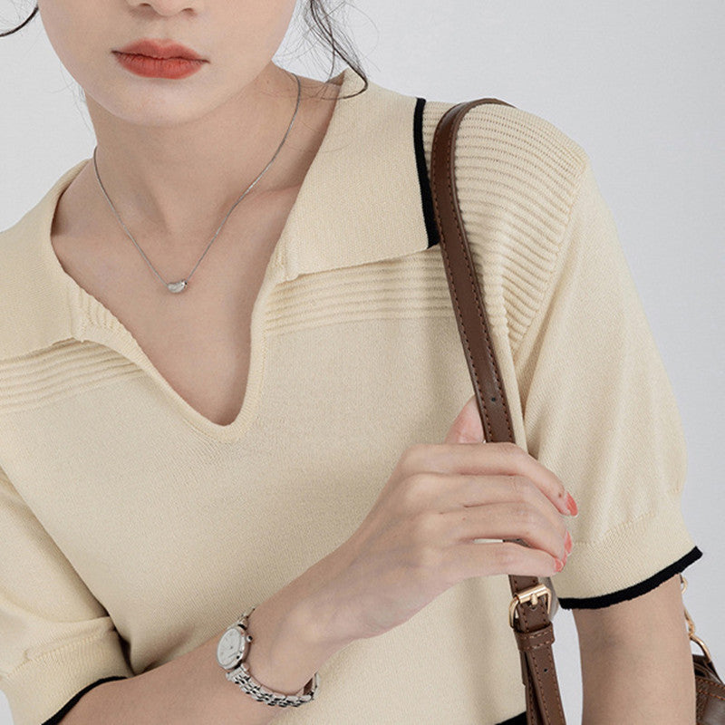 Sophia – T-shirt en Soie de Glace à Col Polo Style Collégial pour Femme