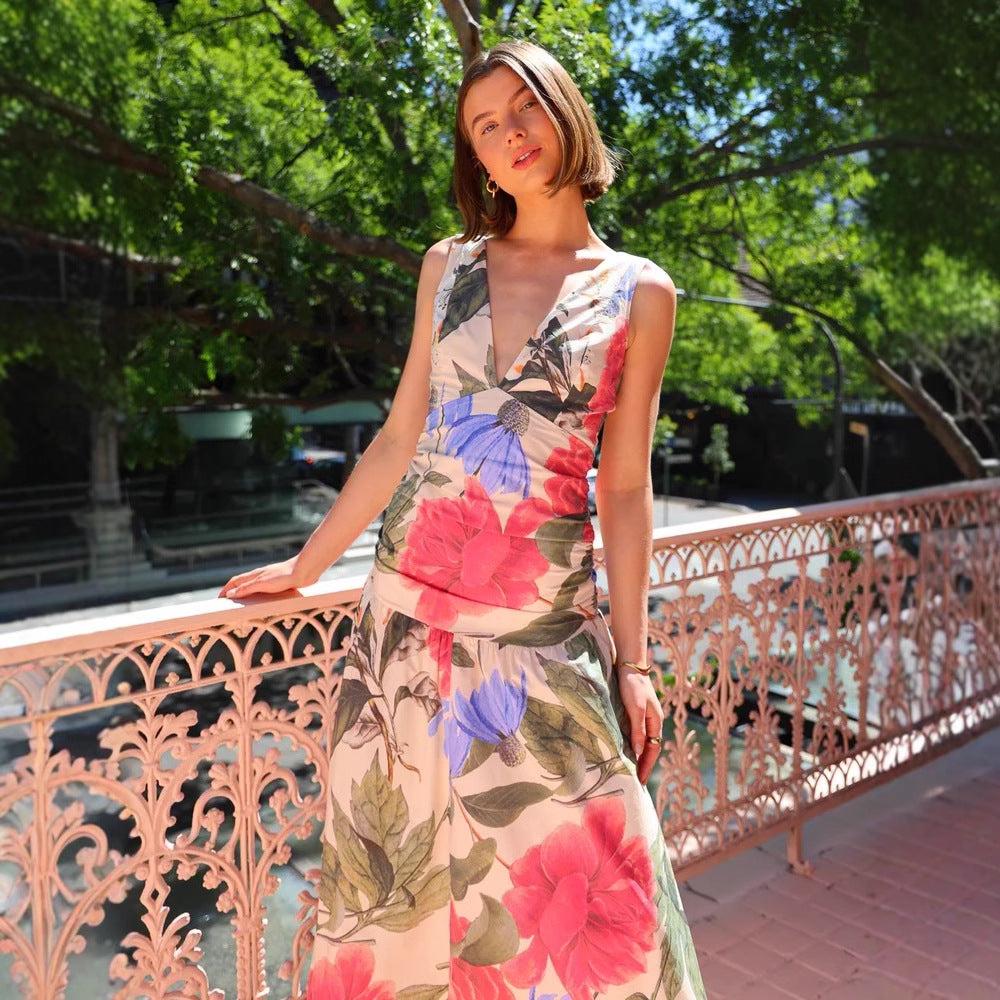 Ann – Robe Longue Évasée à Col en V et Imprimé Floral