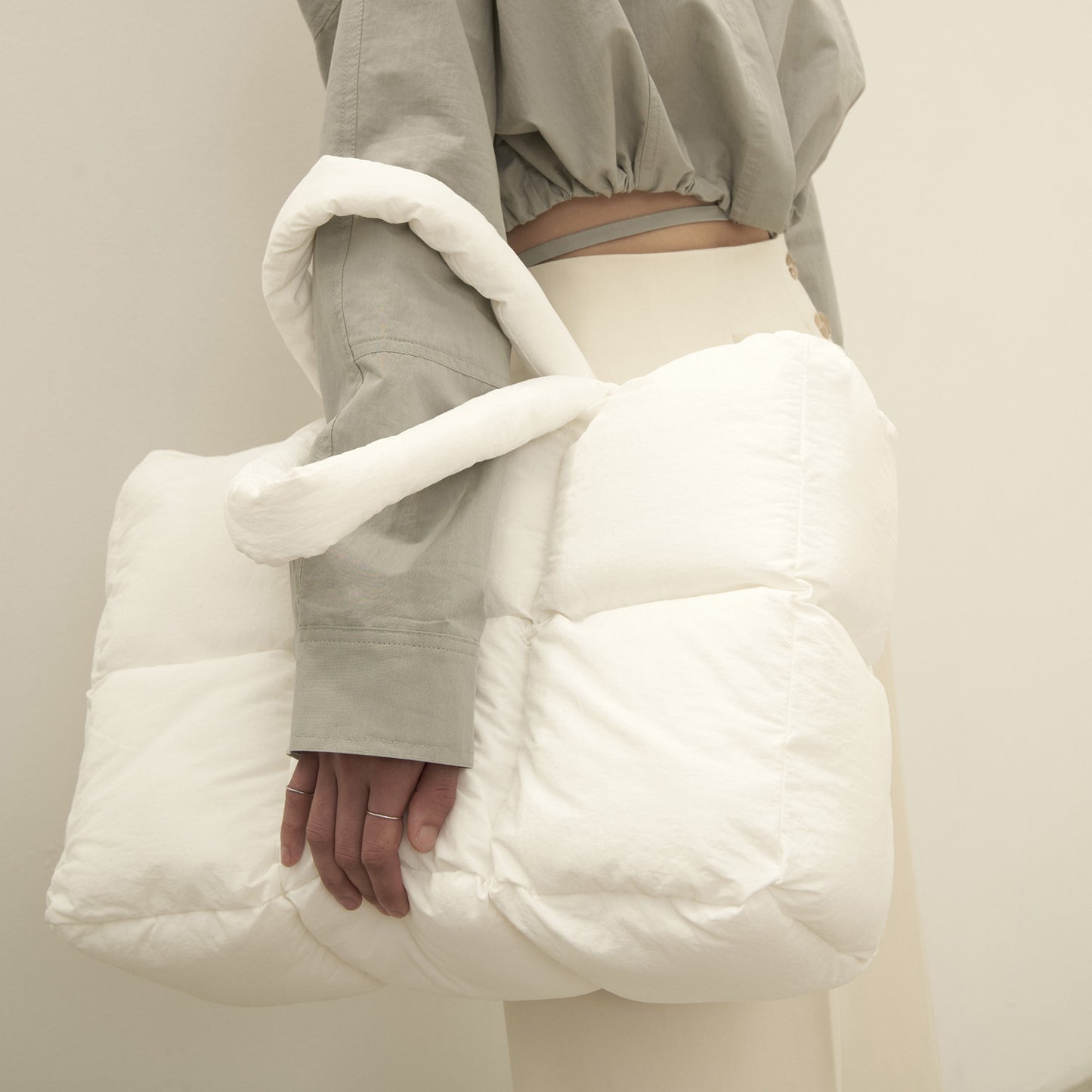 Juliet – Sac Fourre-Tout Nuage en Polyester Doux et Grande Capacité