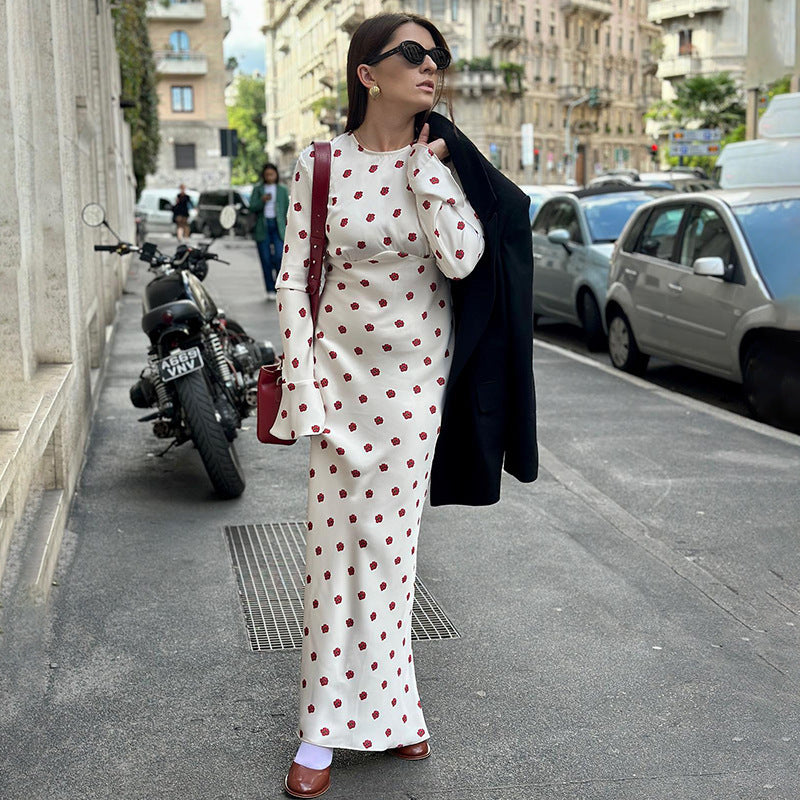 Anna – Robe Cheville Ample à Manches Évasées et Pois Contrastés