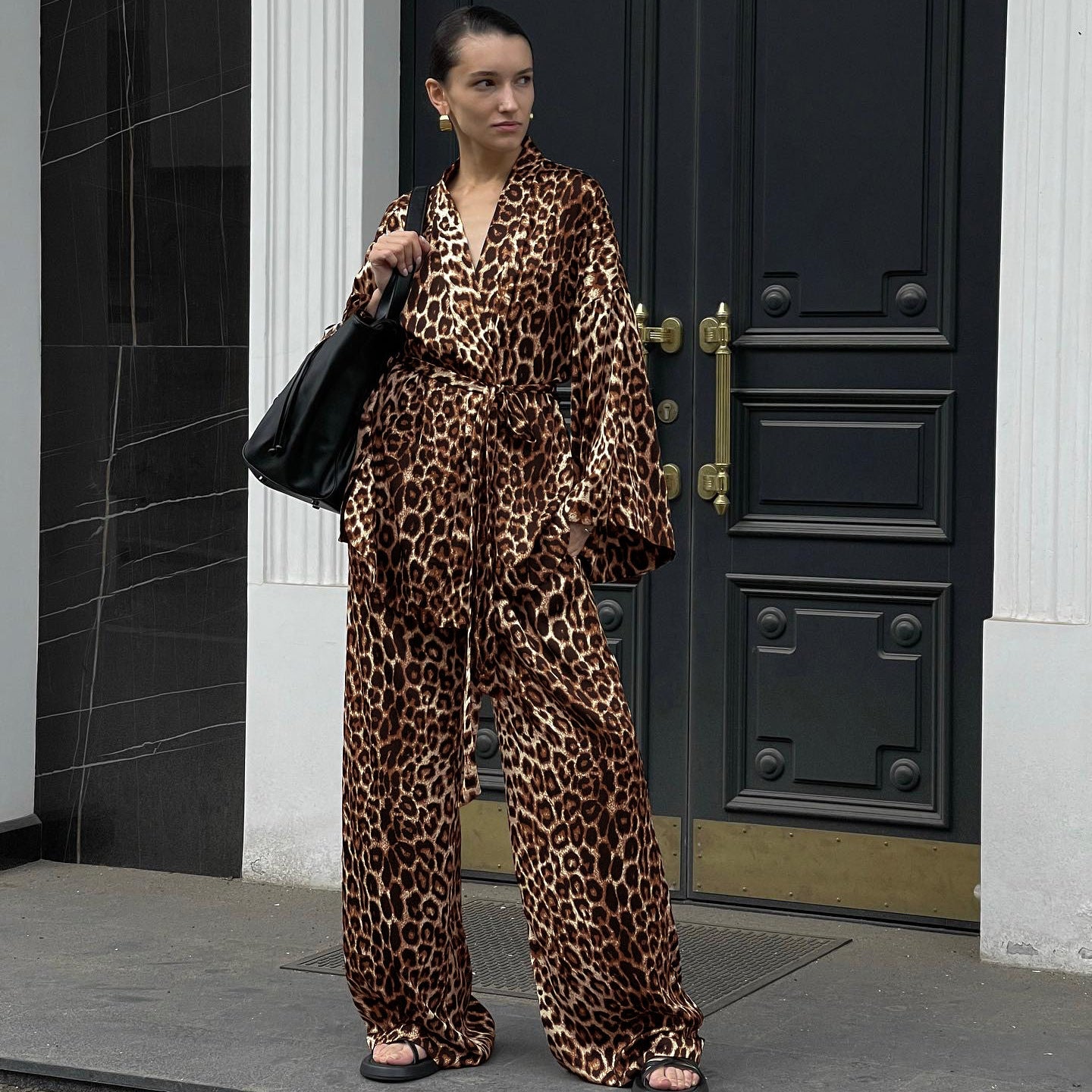 Danielle – Ensemble Léopard à Manches Longues et Pantalon