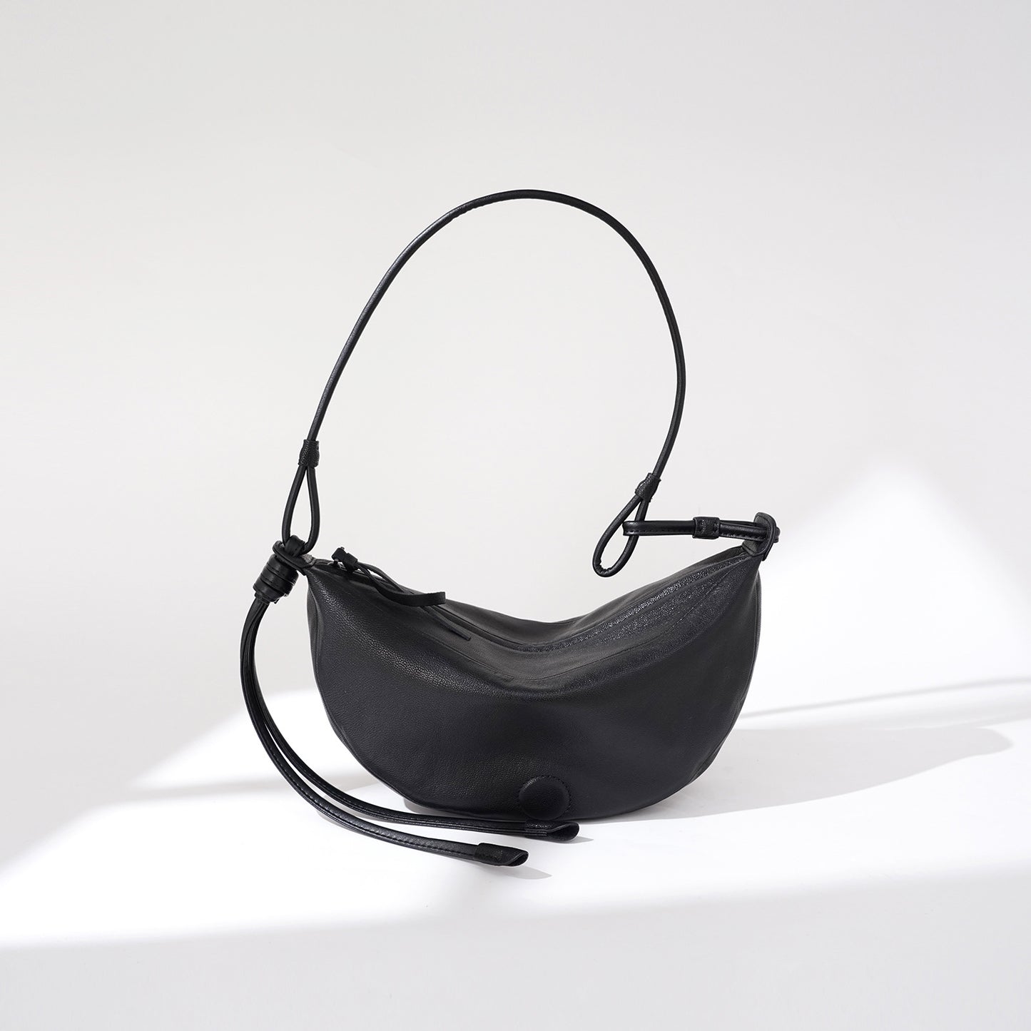 Natalie – Sac Messager Épaule Rétro en Cuir Végan Demi-Lune