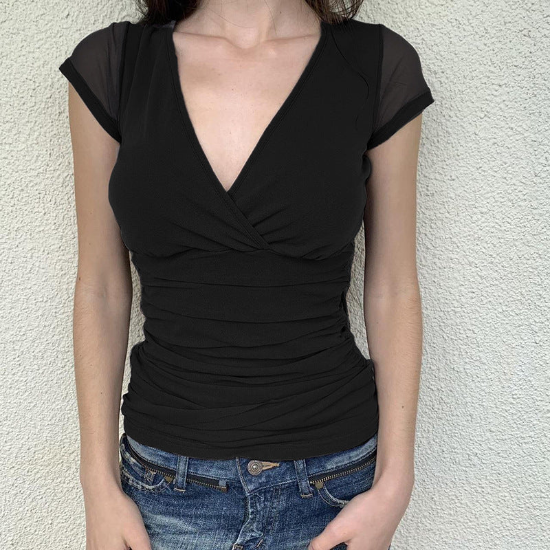 Lucy – Manches Courtes en Maille Plissée et Couleur Pure