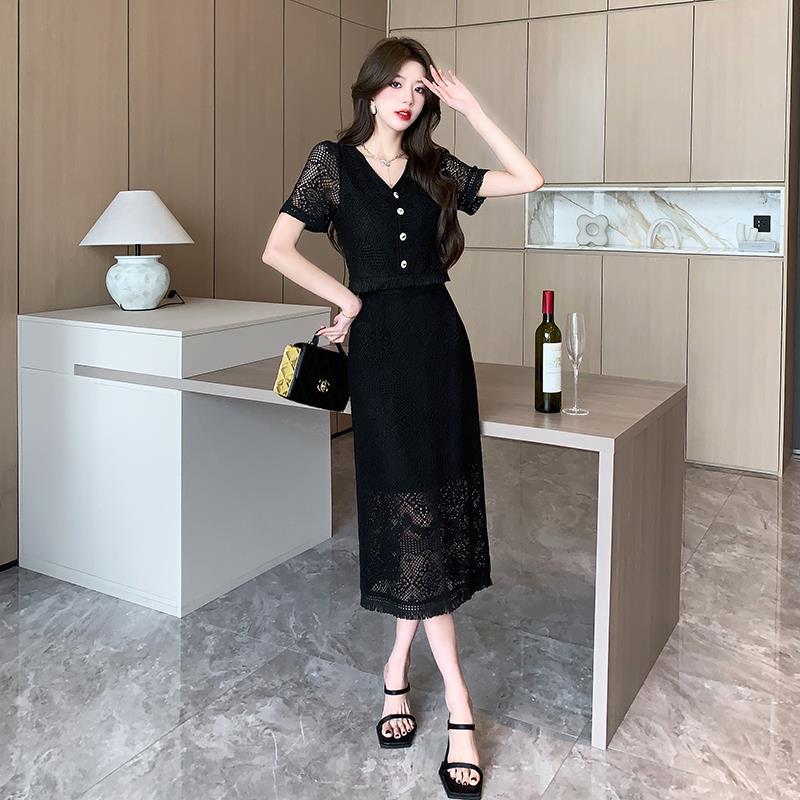 Megan – Ensemble Jupe Deux Pièces à la Mode