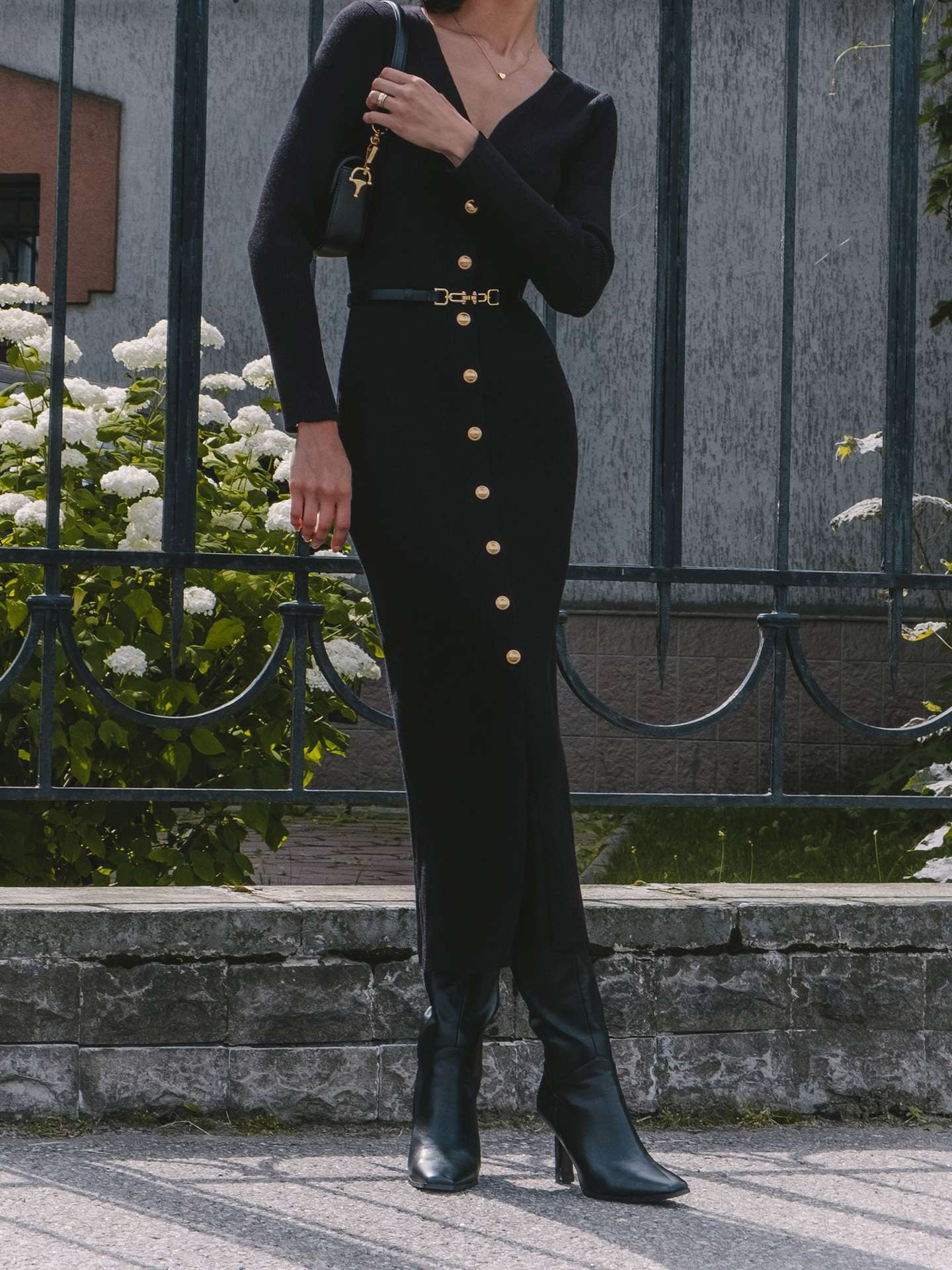 Anne – Robe Longue en Maille à Manches Longues