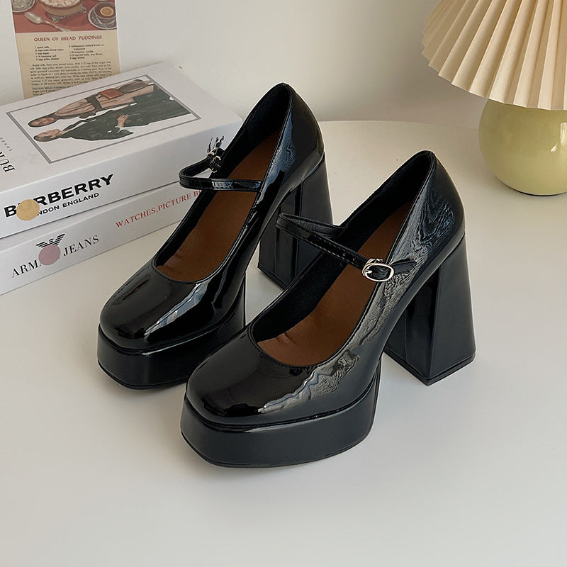 Sandra – Chaussures à Talon Chunky Rétro pour Femmes