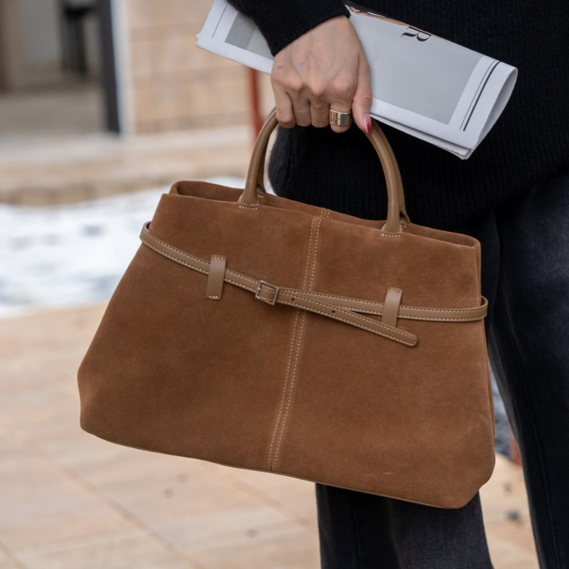 Caroline – Sac à bandoulière rétro en suède vegan