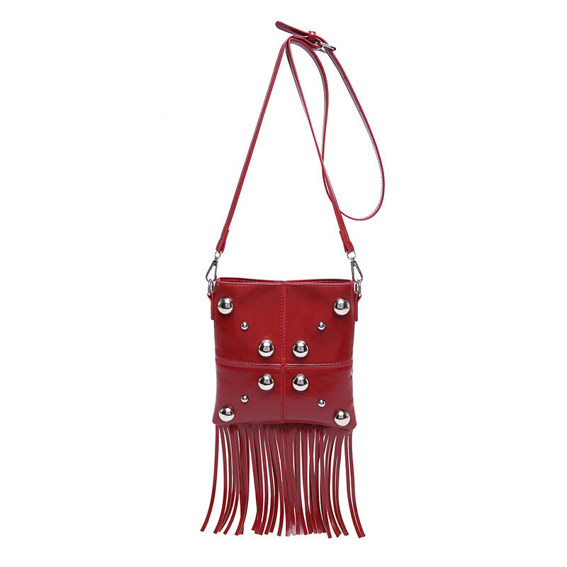 Hayley – Sac Bandoulière à Franges avec Rivets