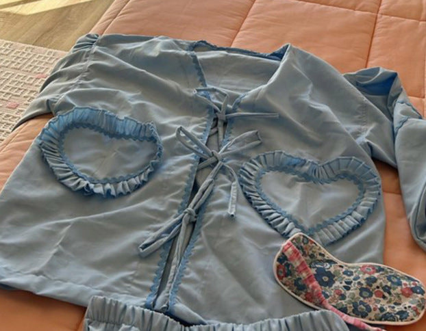 Rachel – Chemise à Carreaux Col V avec Poche Cœur Manches Longues